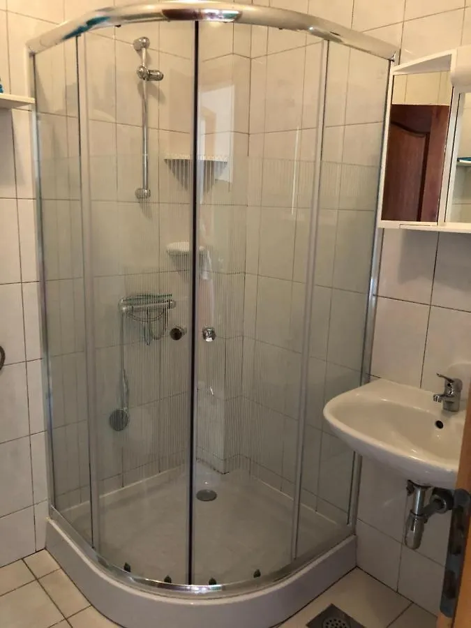 Apartment Luna met Airco Wifi en Zwembad Novigrad Istria 0*,  Croacia