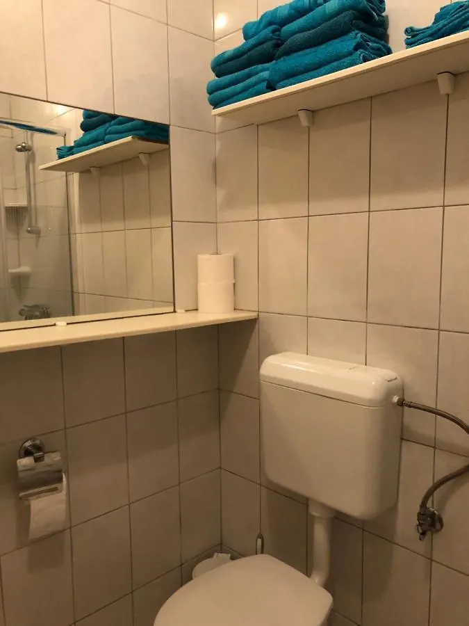 Apartment Luna met Airco Wifi en Zwembad Novigrad Istria